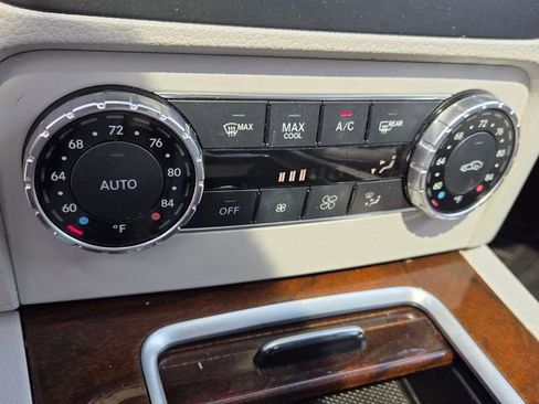 Used 2015 Mercedes-Benz GLK 350 4MATIC image 26