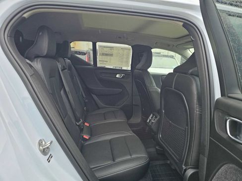 New 2026 Volvo XC40 B5 Ultra w/ Climate Package image 13