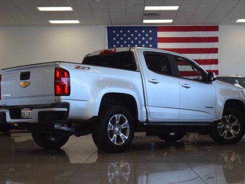 Used 2018 Chevrolet Colorado Z71 AWD/4WD image 30