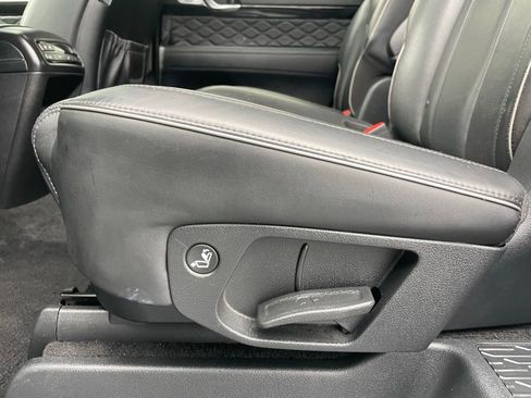 Used 2021 Hyundai Palisade Calligraphy image 40