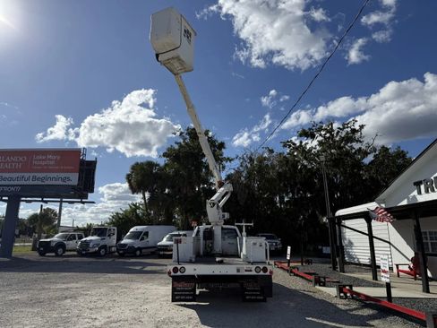 Used 2017 Ford F550 2WD Regular Cab Super Duty w/ Snow Plow Prep Package image 5