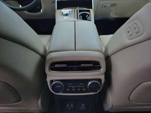 Used 2023 Genesis GV80 3.5T Advanced + AWD/4WD image 11