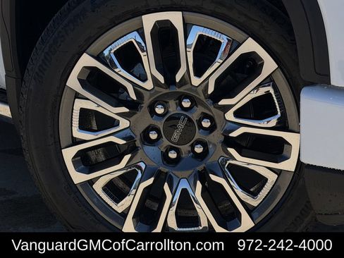 New 2026 GMC Sierra 1500 Denali Ultimate AWD/4WD image 9
