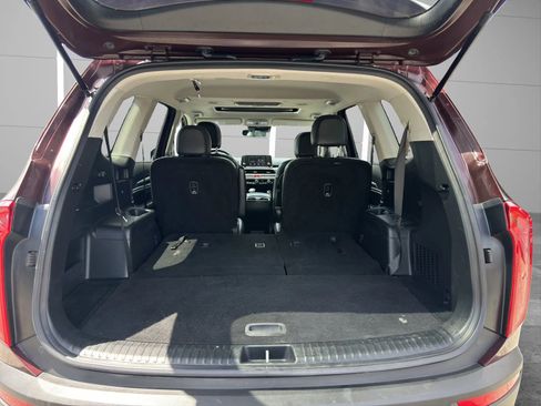 Used 2020 Kia Telluride S AWD/4WD image 11