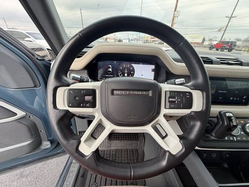 Used 2020 Land Rover Defender 110 HSE image 15