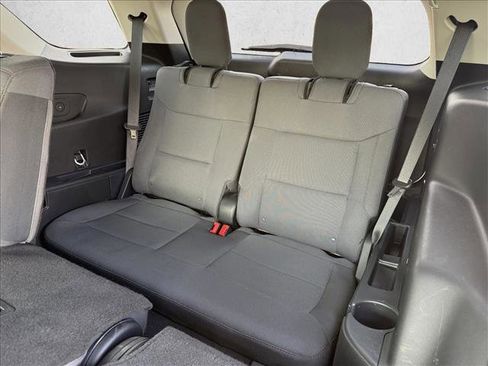 Used 2025 Ford Explorer Active image 23