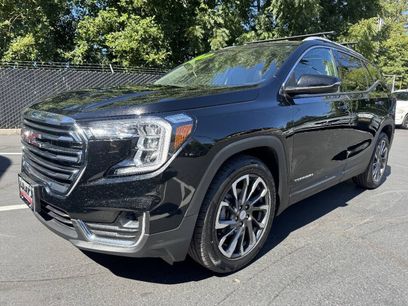Used 2022 GMC Terrain SLT w/ Infotainment Package II