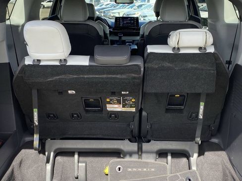Certified 2023 Toyota Sienna XSE w/ XSE Plus Package AWD/4WD image 20