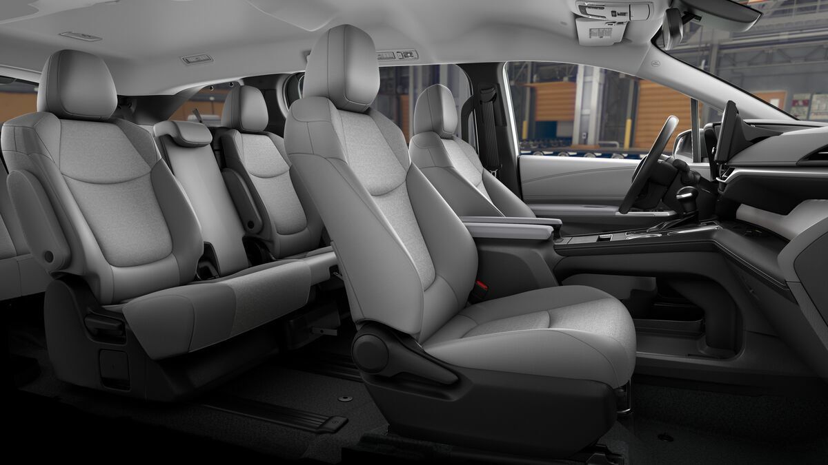 New 2026 Toyota Sienna LE AWD/4WD image 20