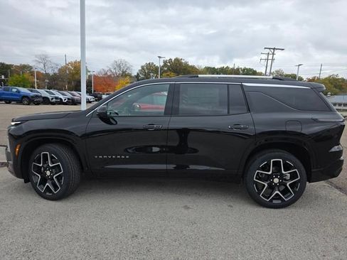 New 2026 Chevrolet Traverse High Country w/ LPO, Floor Liner Package image 23