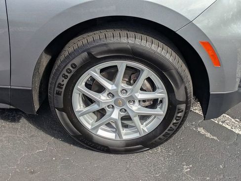 Used 2024 Chevrolet Equinox LS w/ LS Convenience Package image 10