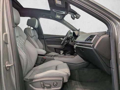 Used 2023 Audi SQ5 Premium Plus w/ Premium Plus Package image 21