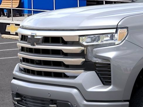 New 2026 Chevrolet Silverado 1500 High Country AWD/4WD image 13
