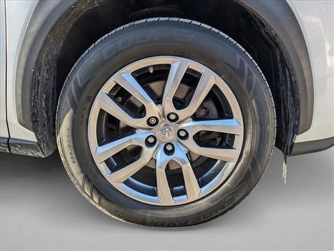 Used 2015 Lexus NX 300h image 28