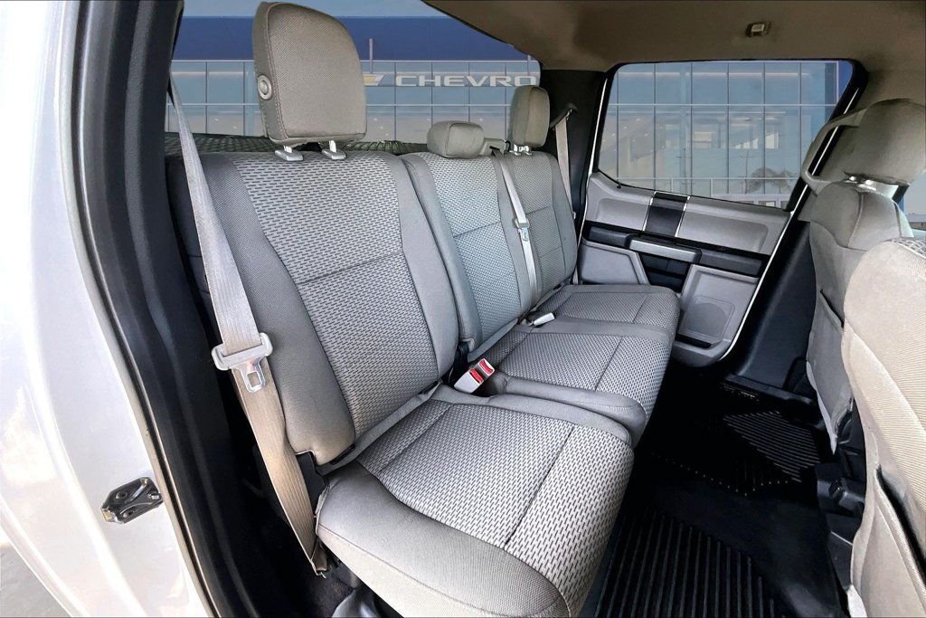 Used 2016 Ford F150 XLT AWD/4WD image 18