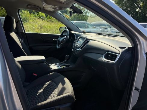 Used 2018 Chevrolet Equinox LT AWD/4WD image 22