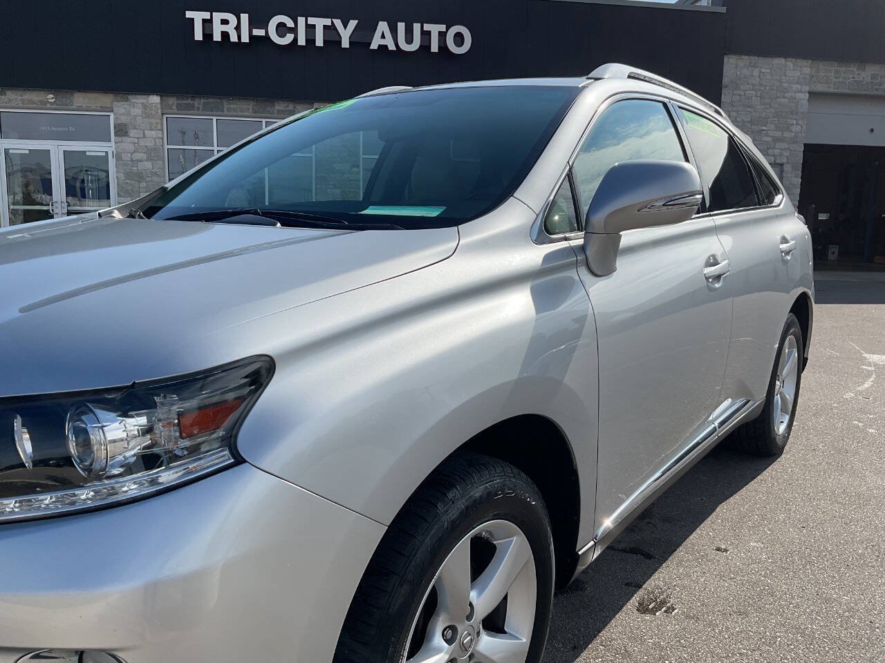 Used 2013 Lexus RX 350 AWD w/ Navigation Pkg image 2