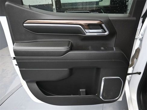 Used 2023 Chevrolet Silverado 1500 RST w/ Z71 Off-Road Package image 28