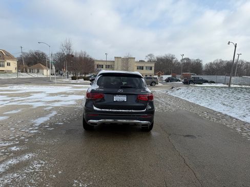 Used 2021 Mercedes-Benz GLC 300 4MATIC image 6