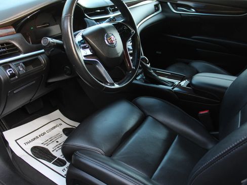 Used 2014 Cadillac XTS Luxury image 11