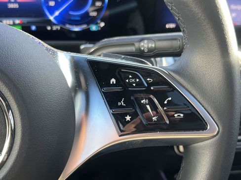 Certified 2024 Mercedes-Benz EQB 300 4MATIC image 22