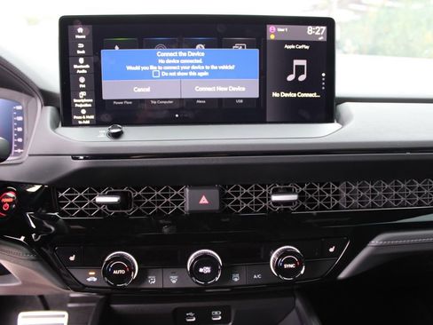 Used 2024 Honda Accord Sport image 23
