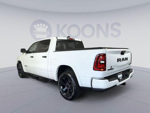 Used 2025 RAM 1500 Big Horn AWD/4WD image 4
