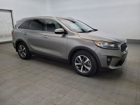 Used 2019 Kia Sorento EX image 11