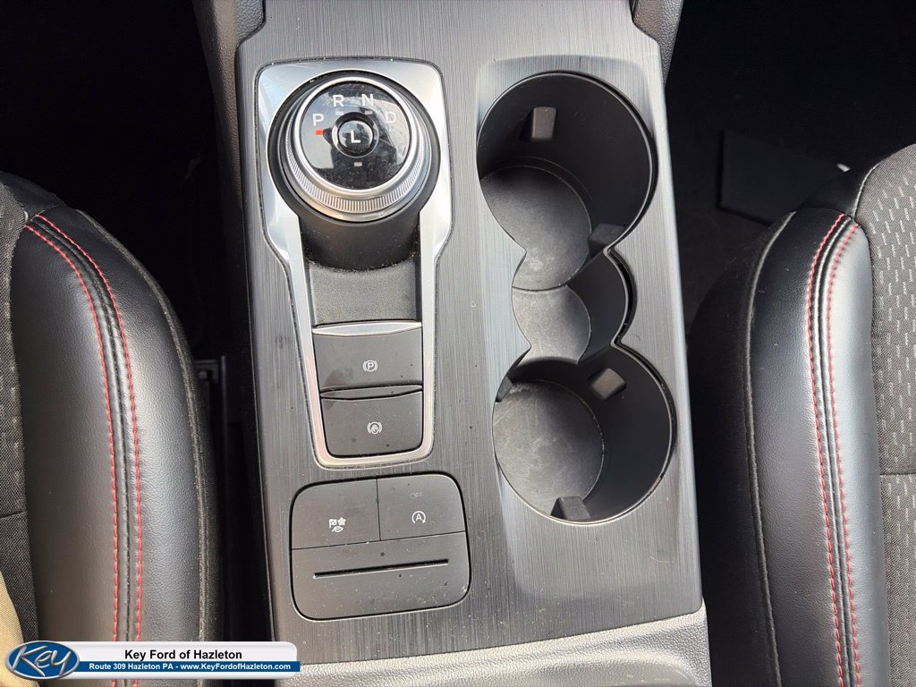 Used 2025 Ford Escape ST-Line AWD/4WD image 21