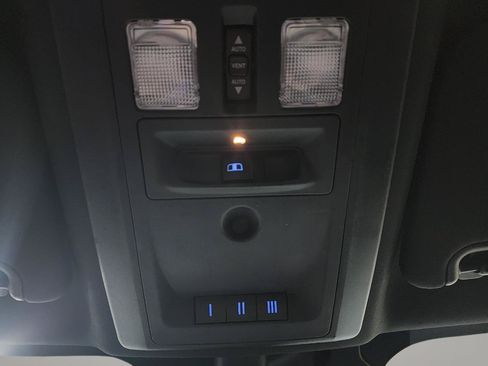 Used 2018 RAM 1500 Rebel w/ Luxury Group AWD/4WD image 13
