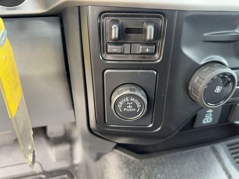 New 2024 Ford F350 XL w/ XL Chrome Package image 22