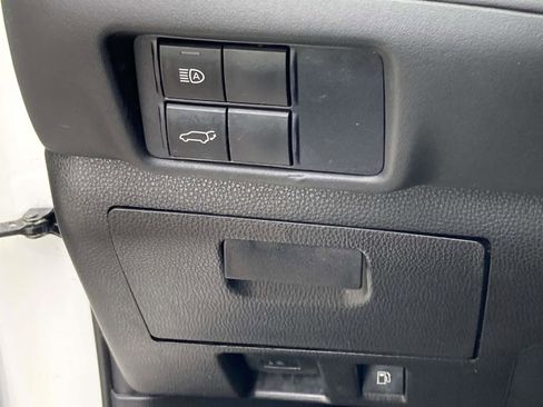 Used 2021 Toyota Highlander XSE AWD/4WD image 31