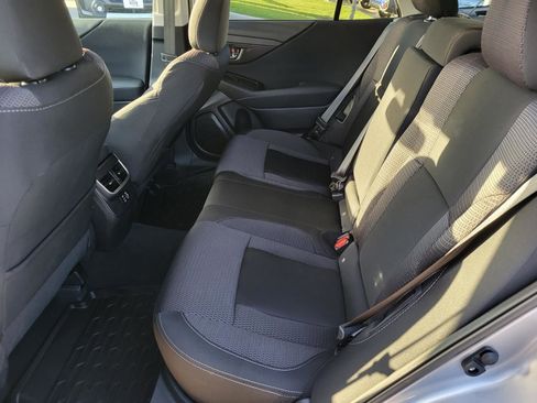 Certified 2025 Subaru Outback Premium AWD/4WD image 14
