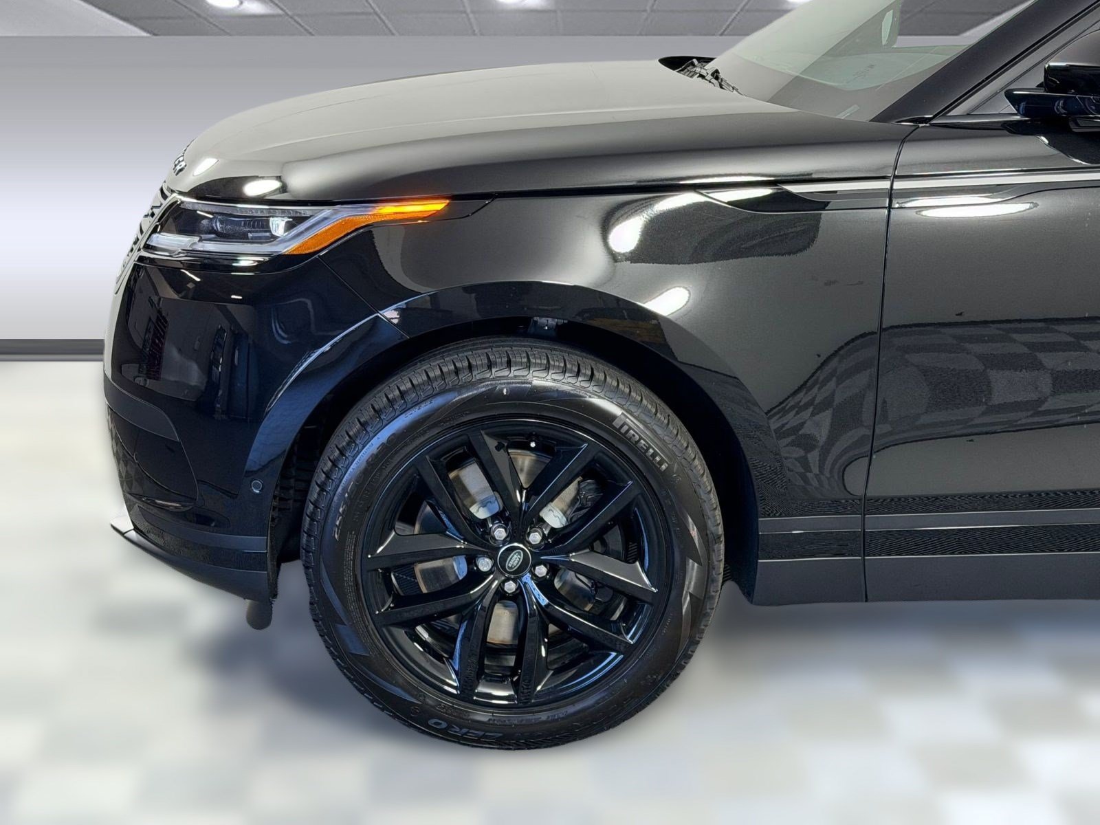 Used 2026 Land Rover Range Rover Velar S AWD/4WD image 11