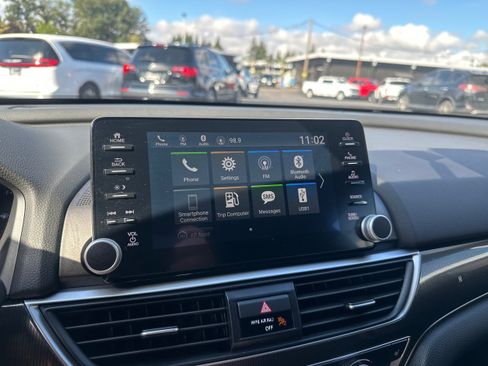 Used 2020 Honda Accord Sport image 14