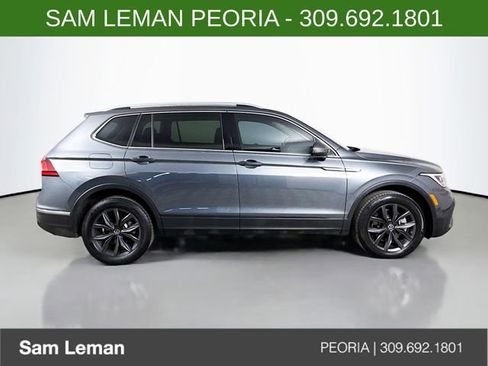 Used 2023 Volkswagen Tiguan SE image 8