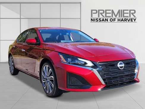 New 2025 Nissan Altima 2.5 SL FWD image 7