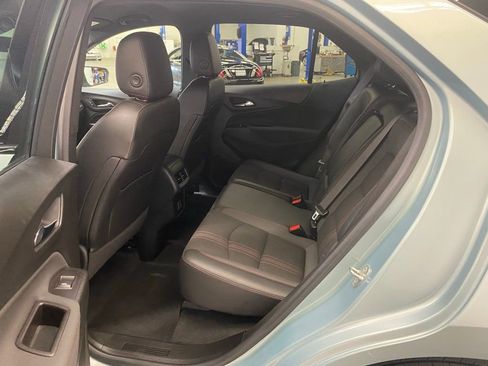 Used 2022 Chevrolet Equinox RS image 39
