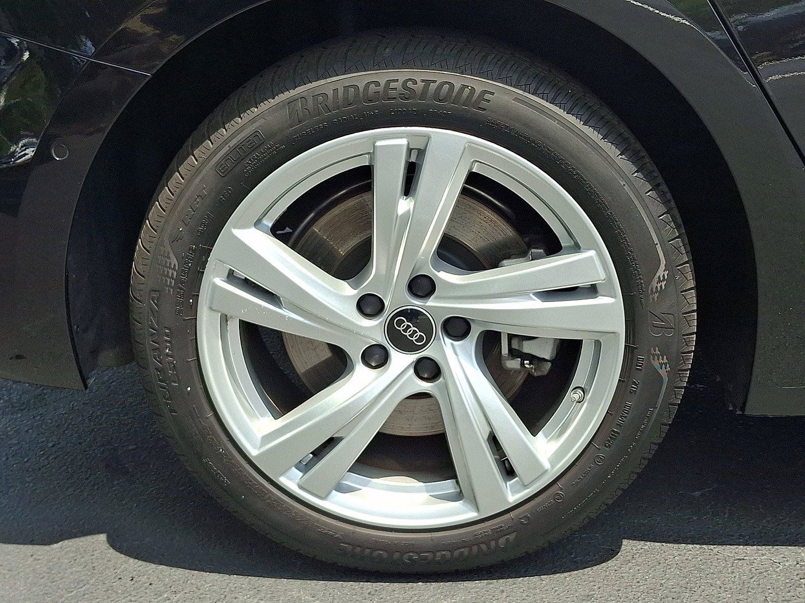 Used 2025 Audi A5 2.0T Premium Plus w/ Premium Plus AWD/4WD image 8