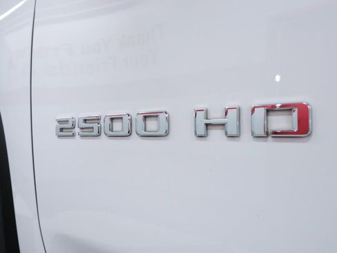 Used 2024 Chevrolet Silverado 2500 Custom w/ Custom Value Package image 39