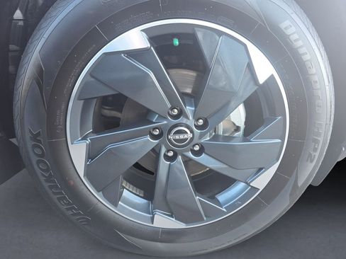 Certified 2024 Nissan Rogue SV w/ SV Premium Package image 14