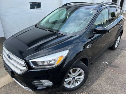 Used 2018 Ford Escape SE w/ SE Sync 3 Package
