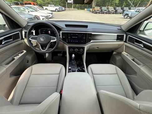 Certified 2023 Volkswagen Atlas SE AWD/4WD image 13