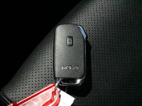 Used 2023 Kia Forte GT w/ GT2 Package FWD image 32
