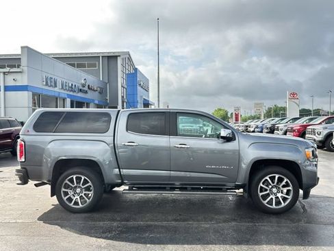 Used 2022 GMC Canyon Denali AWD/4WD image 13