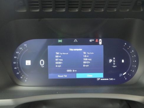 New 2026 Volvo XC90 B6 Plus w/ Protection Package Premier image 32