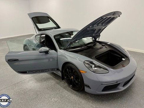 Used 2024 Porsche 718 Cayman image 22