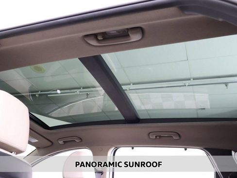 Used 2023 Hyundai Santa Fe Limited image 4