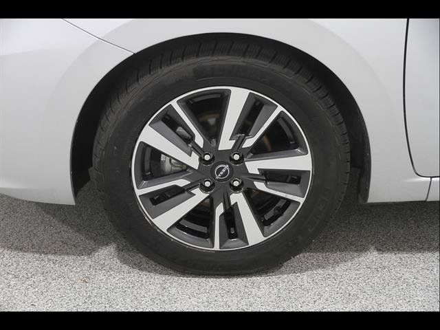 Used 2025 Nissan Versa SV FWD image 21