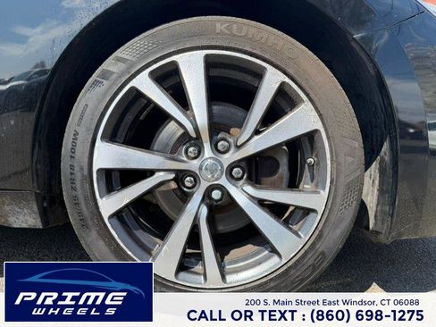 Used 2017 Nissan Maxima 3.5 SV image 24
